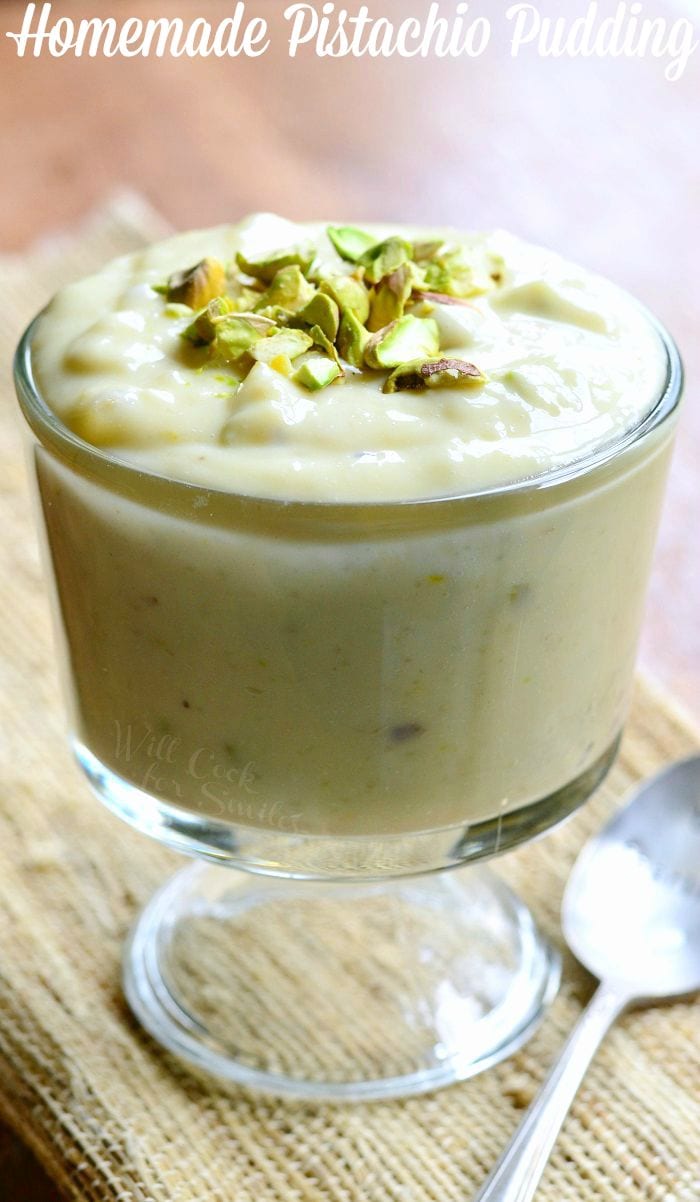 Pistachio Topping: a delicious pistachio sauce to decorate your