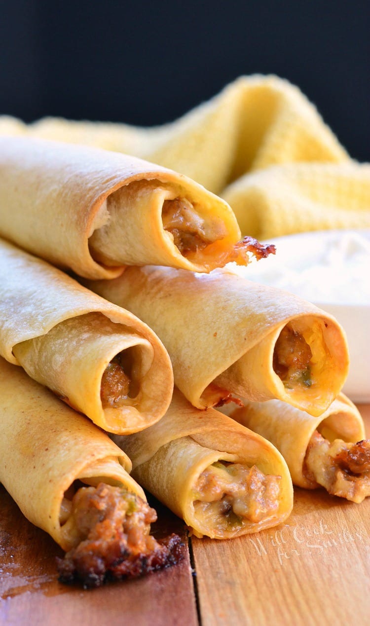 Baked Jalapeño Sausage and Cheese Taquitos