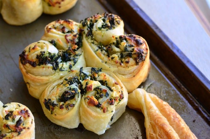 Spinach and Feta Pastry Shamrock - Will Cook For Smiles