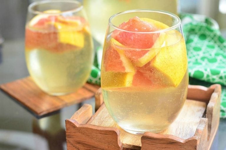 Fresh Grapefruit Sangria