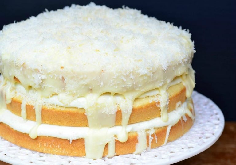 White Chocolate Coconut Cake