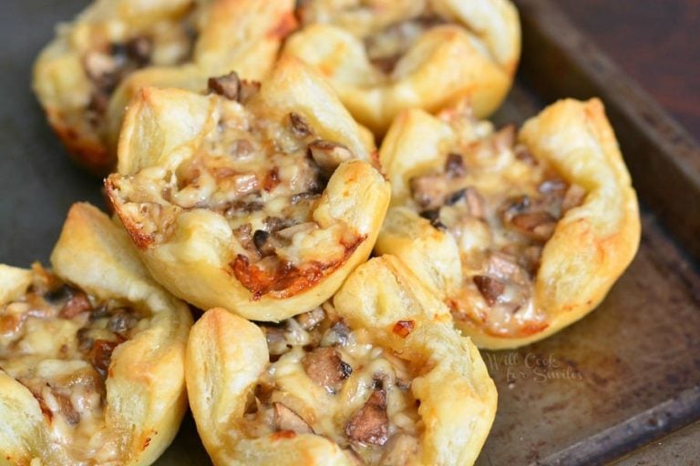 Mushroom Cheese Puff Bites