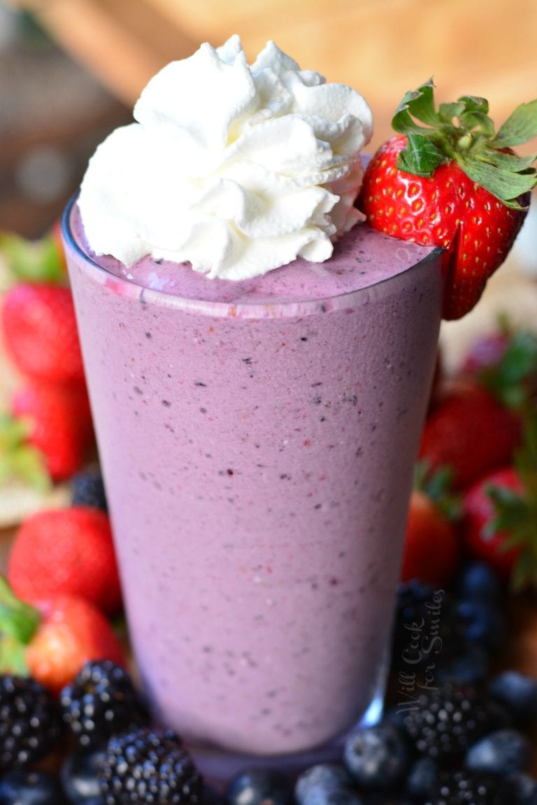 Summer Berry Cheesecake Milkshake