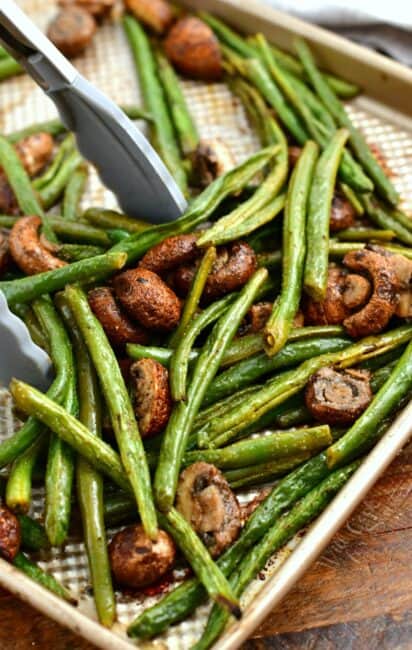 Roasted Green Beans and Mushrooms - Easy and Healthy Vegetable Side