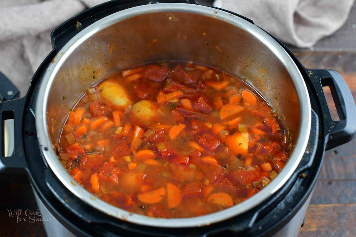 Instant Pot Vegetable Beef Soup - Will Cook For Smiles