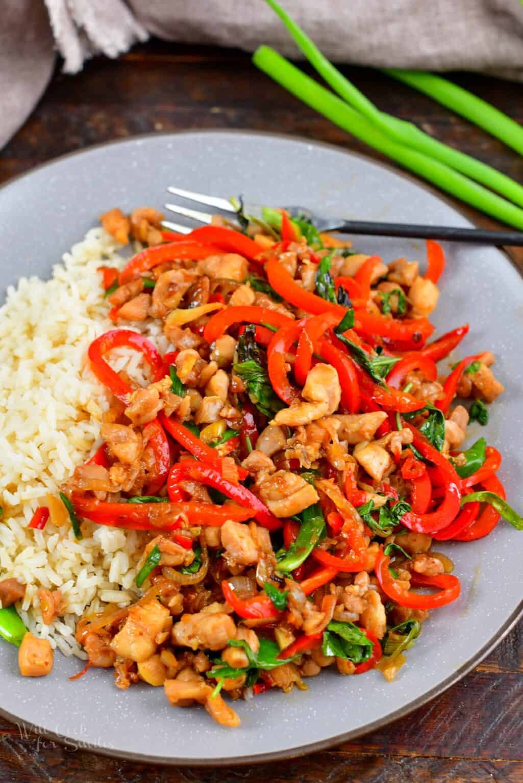 Thai Basil Chicken (Pad Krapow Gai) - Will Cook For Smiles