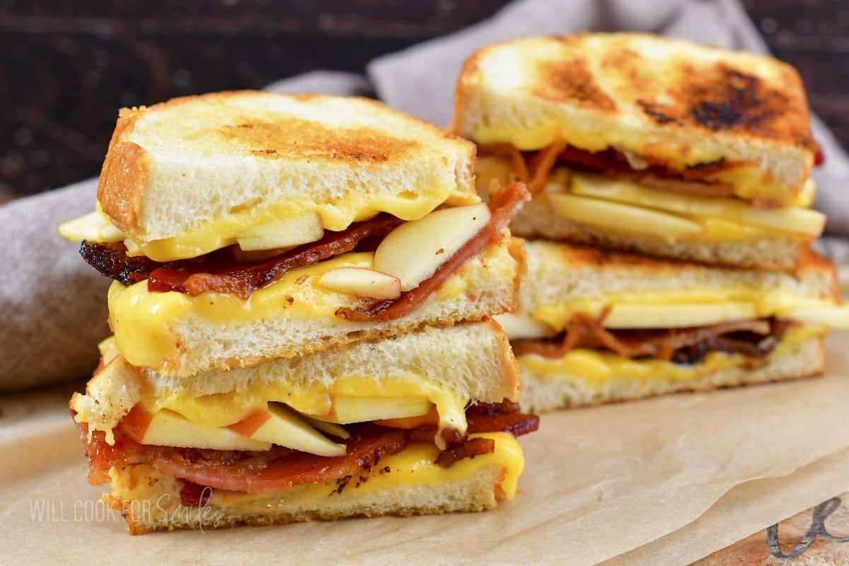 Apple Bacon Gouda Grilled Cheese - Will Cook For Smiles